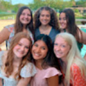 Meet your Posher, Anna